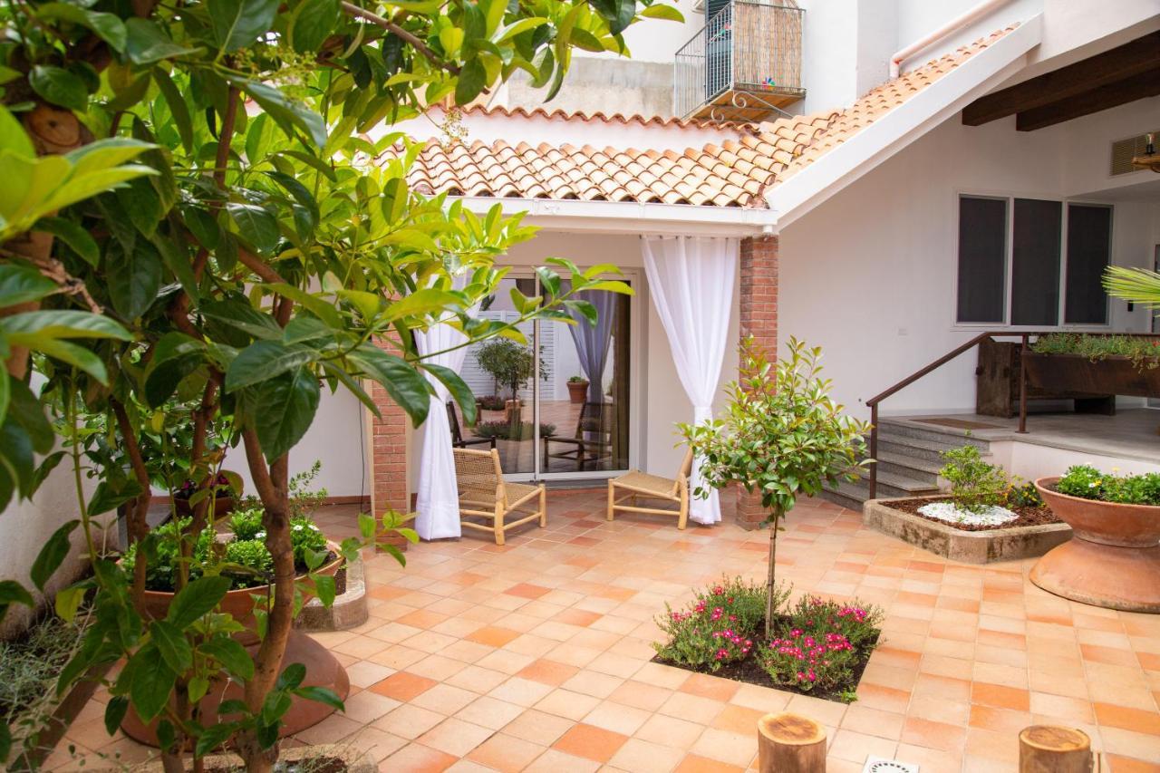 Amelia Apts & Rooms Alghero Exterior photo